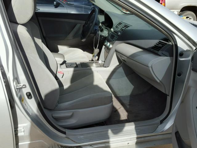 4T1BE46K88U201381 - 2008 TOYOTA CAMRY CE SILVER photo 5