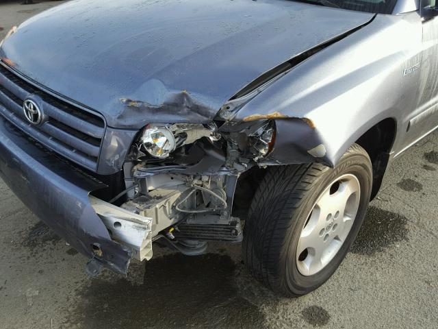 JTEEP21A950129779 - 2005 TOYOTA HIGHLANDER BLUE photo 9