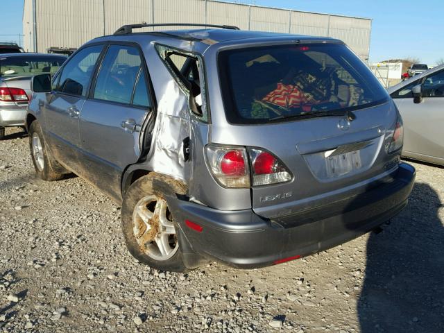 JTJHF10U110213838 - 2001 LEXUS RX 300 SILVER photo 3