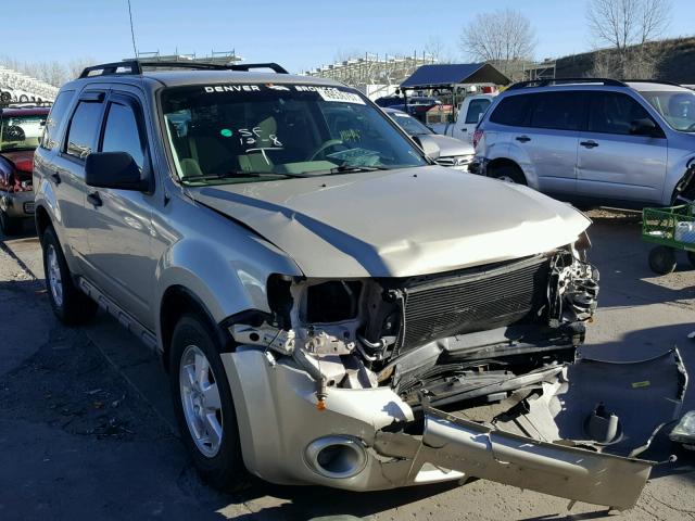 1FMCU0C76BKB97687 - 2011 FORD ESCAPE XLS GOLD photo 1