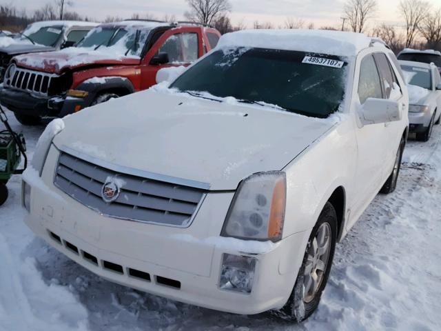 1GYEE637960158827 - 2006 CADILLAC SRX WHITE photo 2