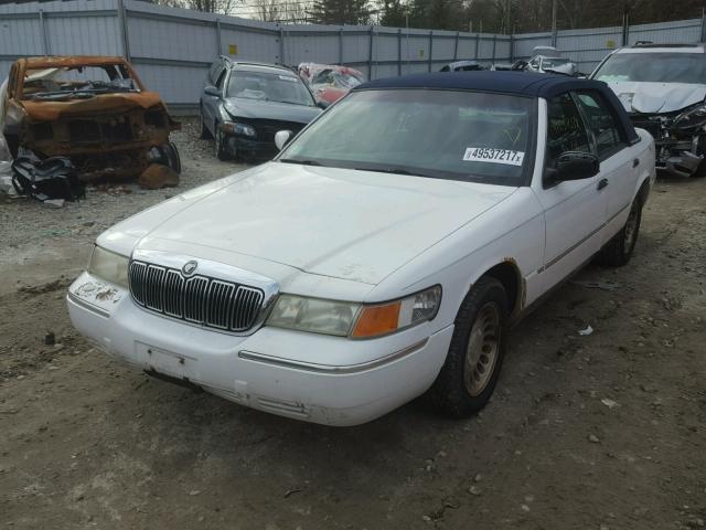 2MEFM75W6YX673813 - 2000 MERCURY GRAND MARQ WHITE photo 2