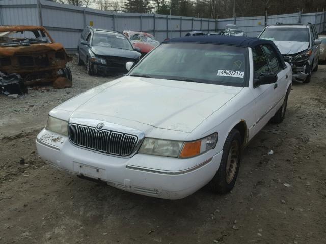 2MEFM75W6YX673813 - 2000 MERCURY GRAND MARQ WHITE photo 9