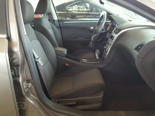 1G1ZC5EB0AF171084 - 2010 CHEVROLET MALIBU 1LT BLACK photo 5