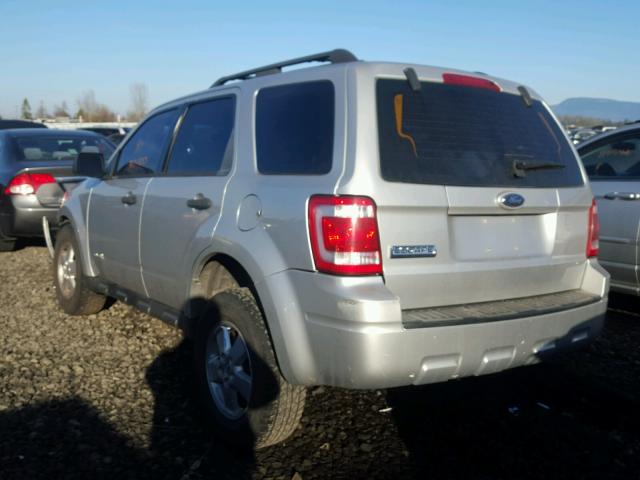 1FMCU02Z78KA52976 - 2008 FORD ESCAPE XLS SILVER photo 3