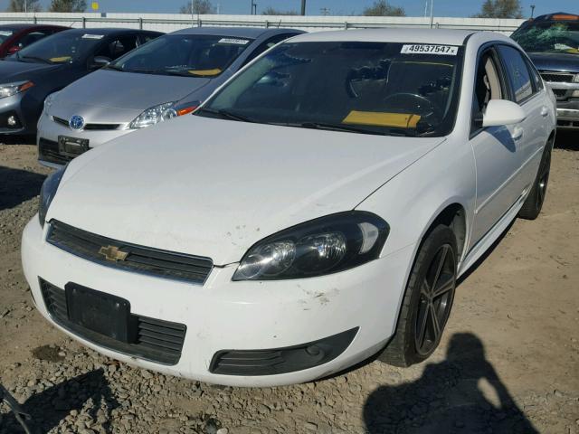 2G1WB5ENXA1241830 - 2010 CHEVROLET IMPALA LT WHITE photo 2