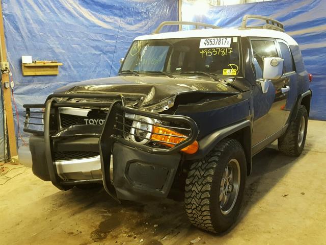 JTEBU11F58K032511 - 2008 TOYOTA FJ CRUISER BLACK photo 2