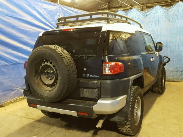 JTEBU11F58K032511 - 2008 TOYOTA FJ CRUISER BLACK photo 4