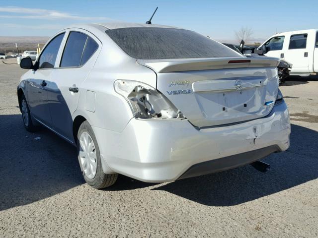 3N1CN7AP7FL873486 - 2015 NISSAN VERSA S SILVER photo 3