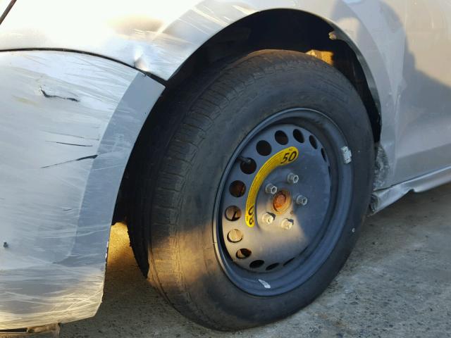 3VW2K7AJ8DM206492 - 2013 VOLKSWAGEN JETTA BASE SILVER photo 9