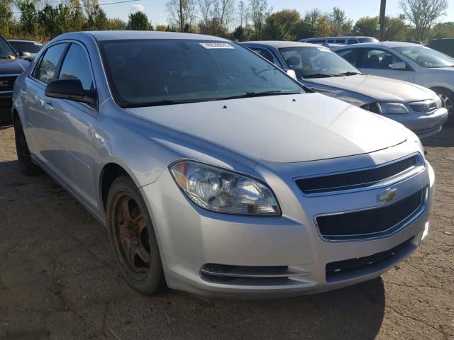 1G1ZG57B09F148207 - 2009 CHEVROLET MALIBU LS Gümüş foto 1