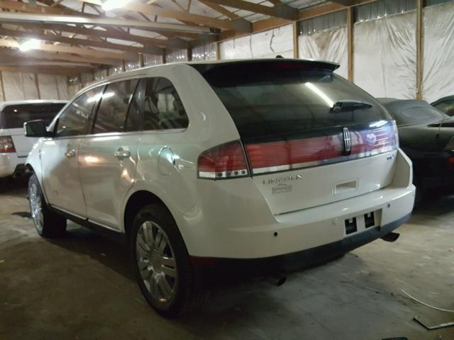 2LMDU68C48BJ32387 - 2008 LINCOLN MKX WHITE photo 3