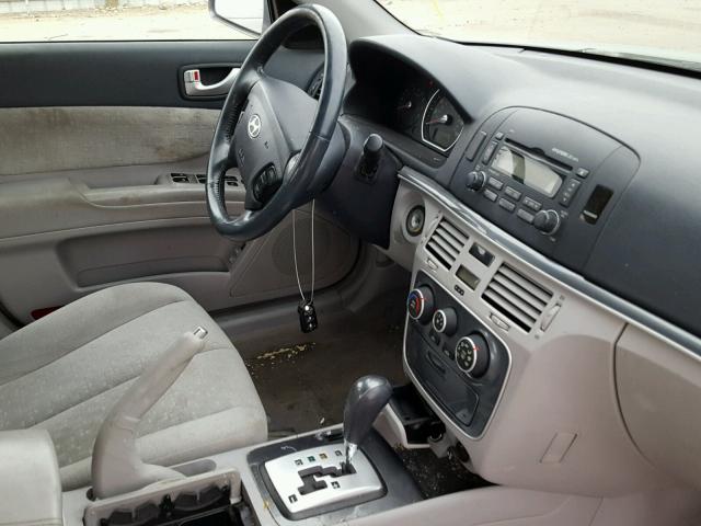 5NPEU46F46H021295 - 2006 HYUNDAI SONATA GLS GRAY photo 9