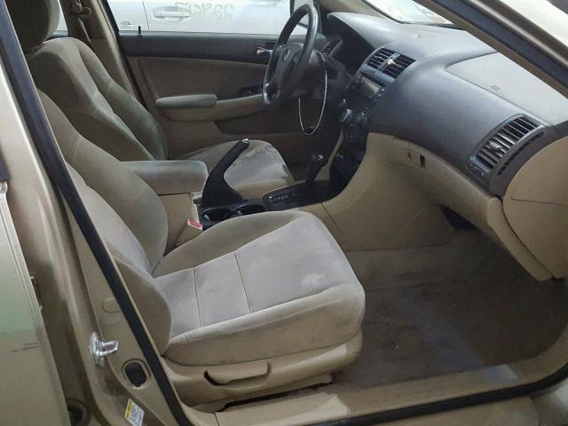 1HGCM56155A180383 - 2005 HONDA ACCORD DX GOLD photo 5