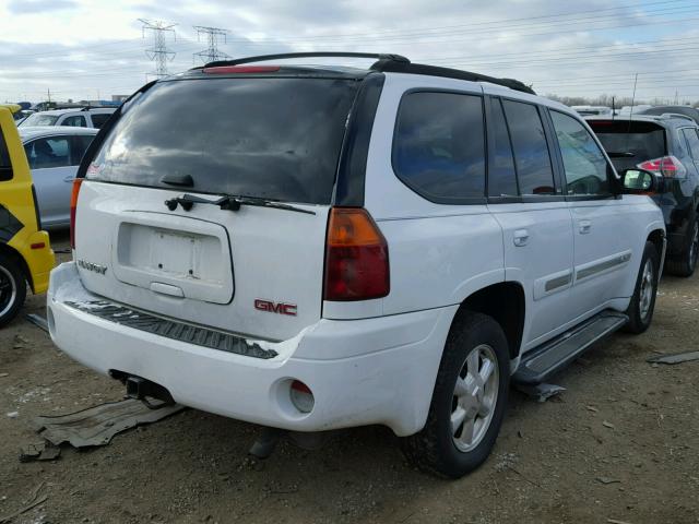 1GKDT13S352326922 - 2005 GMC ENVOY WHITE photo 4