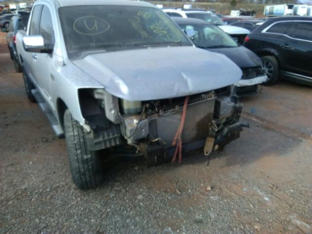 1N6BA0ED3CN318099 - 2012 NISSAN TITAN S SILVER photo 9