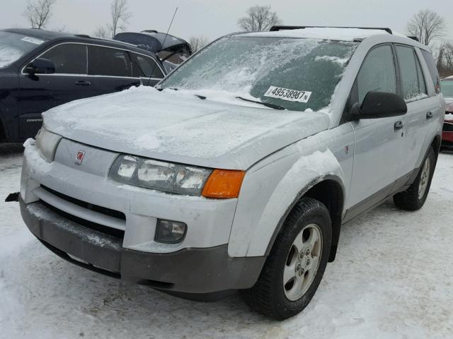 5GZCZ43DX3S870757 - 2003 SATURN VUE SILVER photo 2