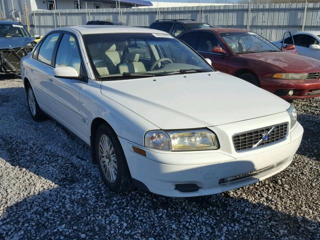 YV1TS92D741341014 - 2004 VOLVO S80 WHITE photo 1