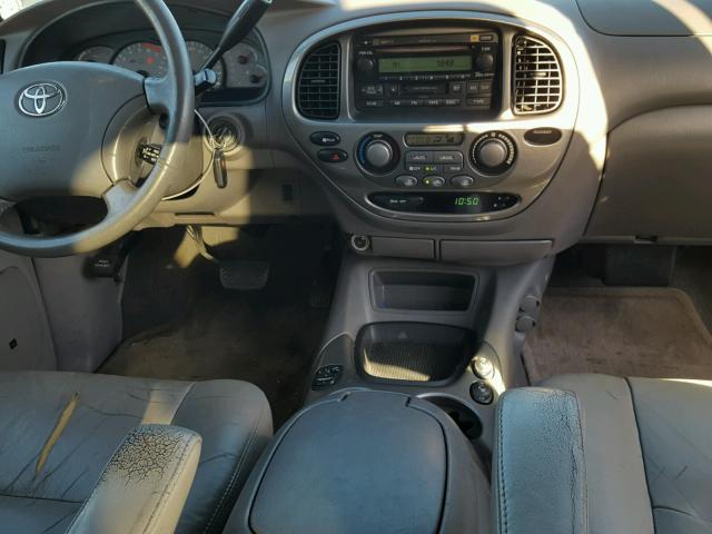 5TDZT38A03S172737 - 2003 TOYOTA SEQUOIA LI GRAY photo 9