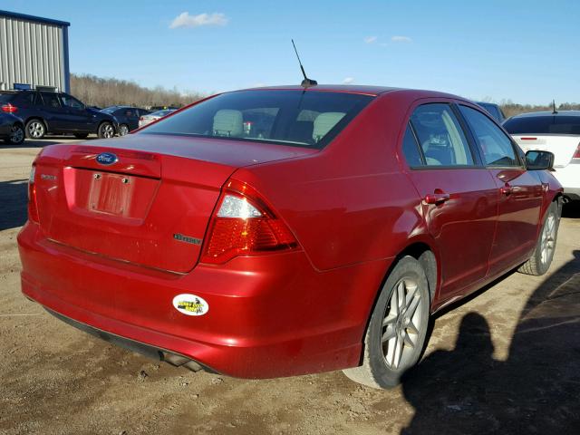 3FAHP0GA3CR361939 - 2012 FORD FUSION S RED photo 4