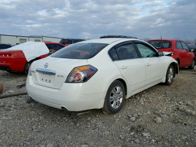 1N4AL2AP4AN477429 - 2010 NISSAN ALTIMA BAS WHITE photo 4