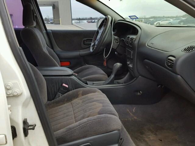 1G2WP52K93F180344 - 2003 PONTIAC GRAND PRIX WHITE photo 5