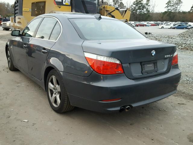 WBANV93518CZ61832 - 2008 BMW 535 XI GRAY photo 3