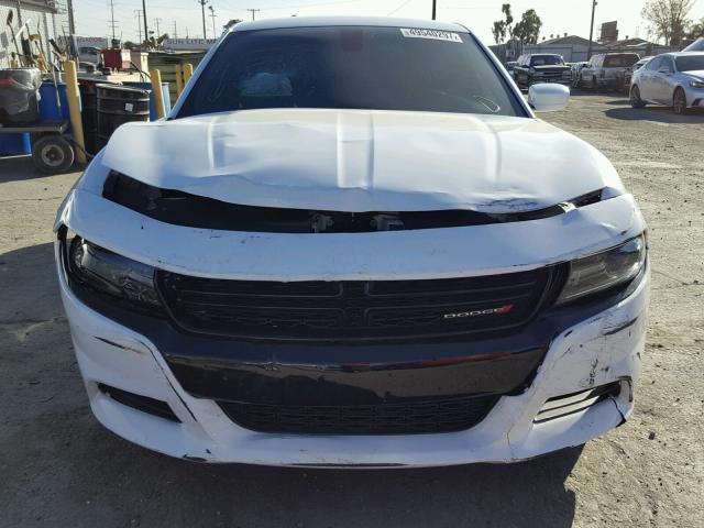 2C3CDXCT2FH777868 - 2015 DODGE CHARGER R/ WHITE photo 9