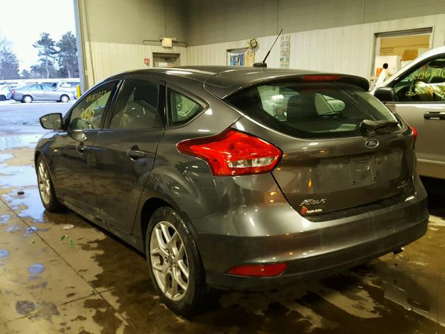 1FADP3K25FL326550 - 2015 FORD FOCUS SE CHARCOAL photo 3