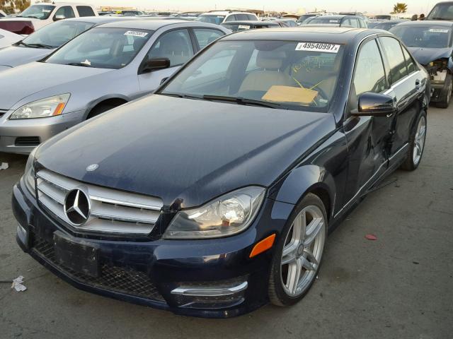 WDDGF4HB5DR279432 - 2013 MERCEDES-BENZ C 250 BLUE photo 2