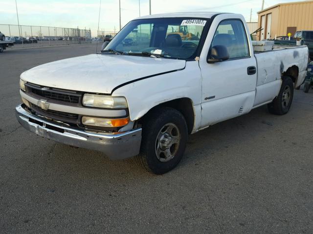 1GCEC14W8XE203278 - 1999 CHEVROLET SILVERADO WHITE photo 2