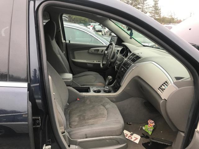 1GNLVFED6AJ266638 - 2010 CHEVROLET TRAVERSE L BLACK photo 6