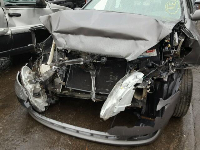 2T1BR32E26C703297 - 2006 TOYOTA COROLLA CE GRAY photo 9