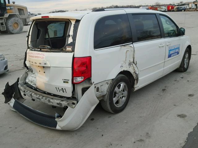 2D4RN5DG4BR755550 - 2011 DODGE GRAND CARA WHITE photo 4