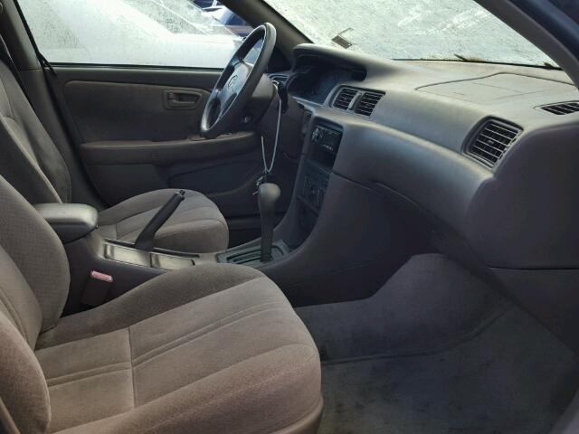 4T1BF22K7YU101327 - 2000 TOYOTA CAMRY LE 红色 照片 5