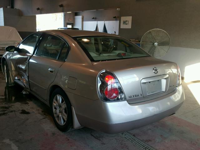 1N4AL11D36C123307 - 2006 NISSAN ALTIMA S GOLD photo 3