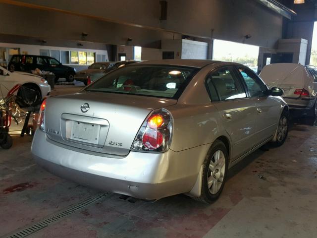 1N4AL11D36C123307 - 2006 NISSAN ALTIMA S GOLD photo 4