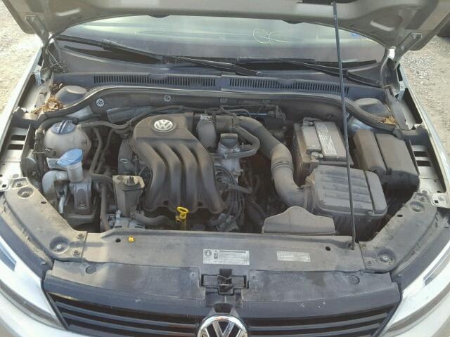 3VW2K7AJ8EM252163 - 2014 VOLKSWAGEN JETTA BASE TAN photo 7