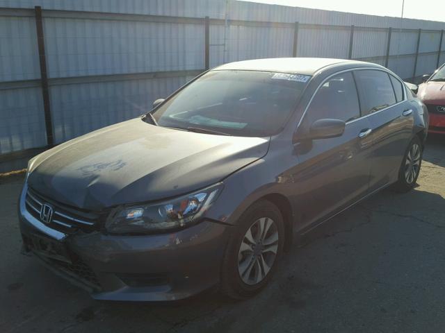 1HGCR2F37DA260493 - 2013 HONDA ACCORD LX GRAY photo 2