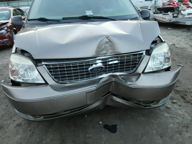 2FMZA52215BA70625 - 2005 FORD FREESTAR S BROWN photo 9