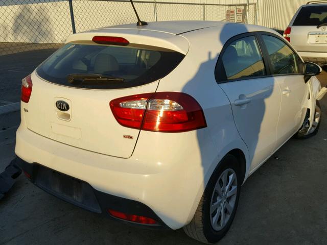 KNADM5A3XD6205742 - 2013 KIA RIO LX WHITE photo 4