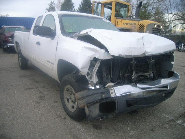 1GCHK59K39E104240 - 2009 CHEVROLET SILVERADO WHITE photo 1