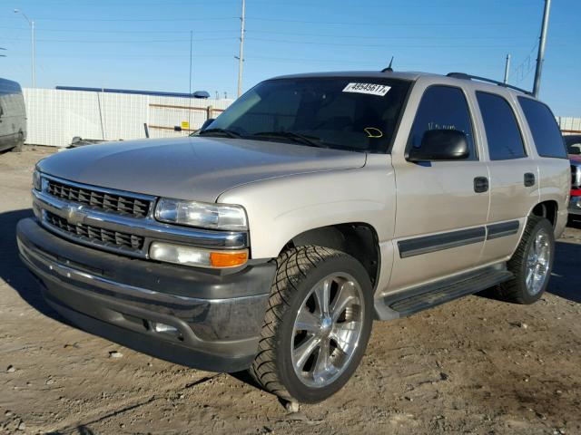 1GNEC13V55R244277 - 2005 CHEVROLET TAHOE C150 GOLD photo 2