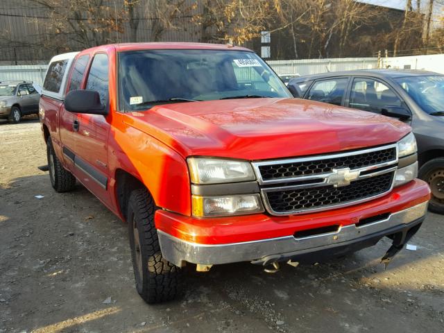 2GCEK19N661203718 - 2006 CHEVROLET SILVERADO RED photo 1