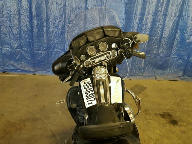 1HD1FC410BB634857 - 2011 HARLEY-DAVIDSON FLHTCU BLACK photo 5