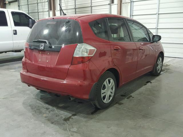 JHMGE8H37BS008504 - 2011 HONDA FIT RED photo 4