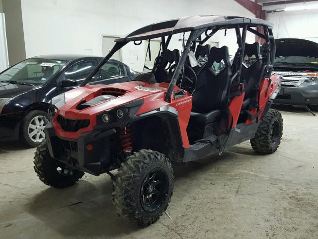 3JBKBAN28HJ000229 - 2017 CAN-AM COMMANDER RED photo 2