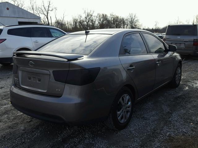 KNAFU4A20B5348342 - 2011 KIA FORTE EX GRAY photo 4