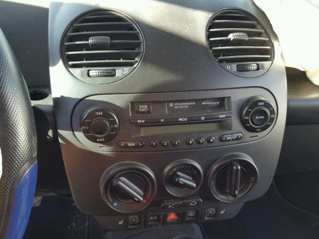 3VWCD21C23M435493 - 2003 VOLKSWAGEN NEW BEETLE 蓝色 照片 9