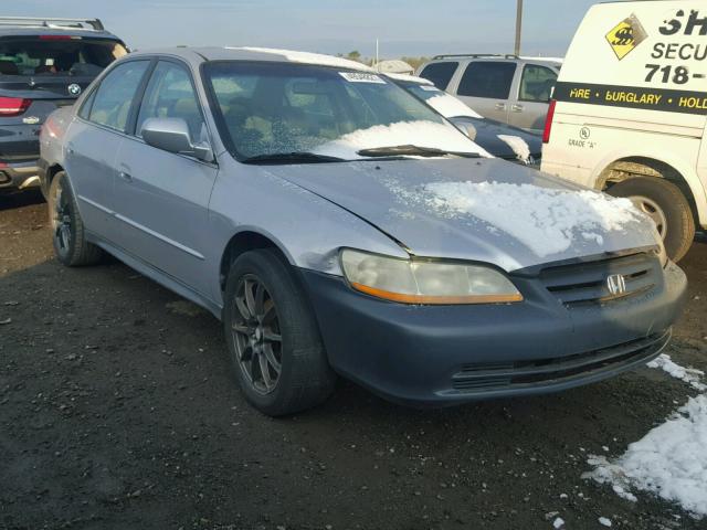 1HGCF866X2A035519 - 2002 HONDA ACCORD VAL SILVER photo 1